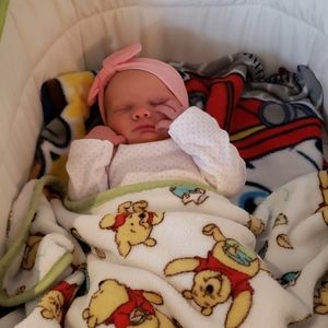 Meet your Posher, Marianne